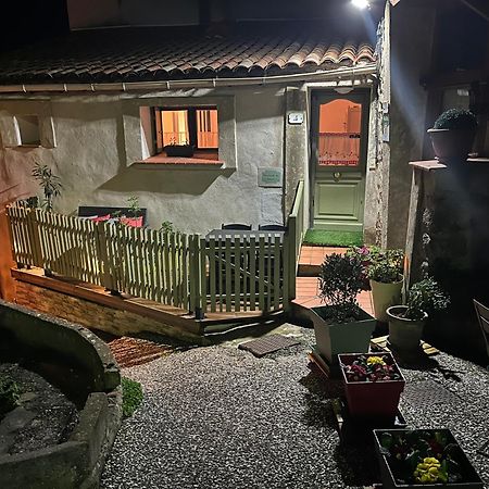 Le Balcon Apartamento Camps-sur-l'Agly Exterior foto