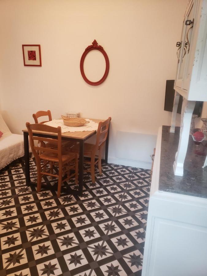 Le Balcon Apartamento Camps-sur-l'Agly Exterior foto