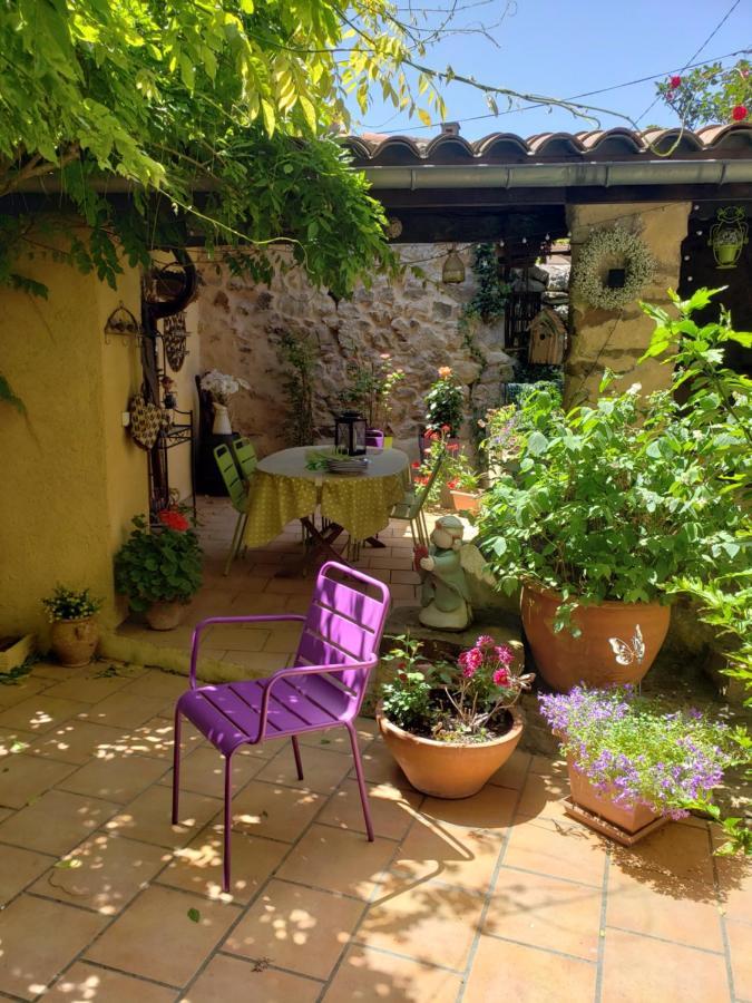 Le Balcon Apartamento Camps-sur-l'Agly Exterior foto